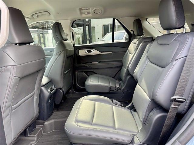 used 2025 Ford Explorer car, priced at $39,988