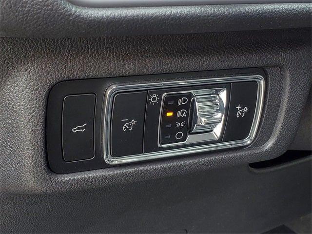 used 2023 Lincoln Corsair car, priced at $33,988