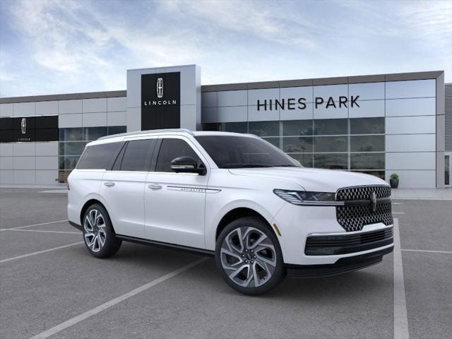 new 2025 Lincoln Navigator car, priced at $96,391