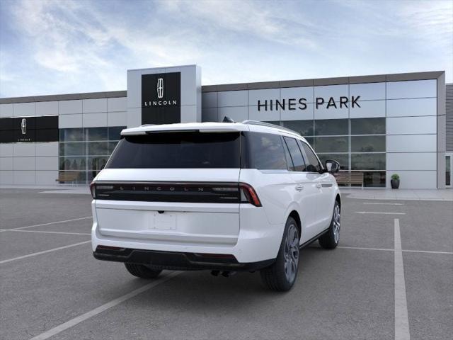 new 2025 Lincoln Navigator car, priced at $96,391