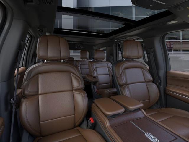 new 2025 Lincoln Navigator car, priced at $96,391