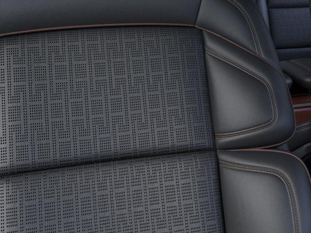 new 2025 Lincoln Navigator car, priced at $120,295