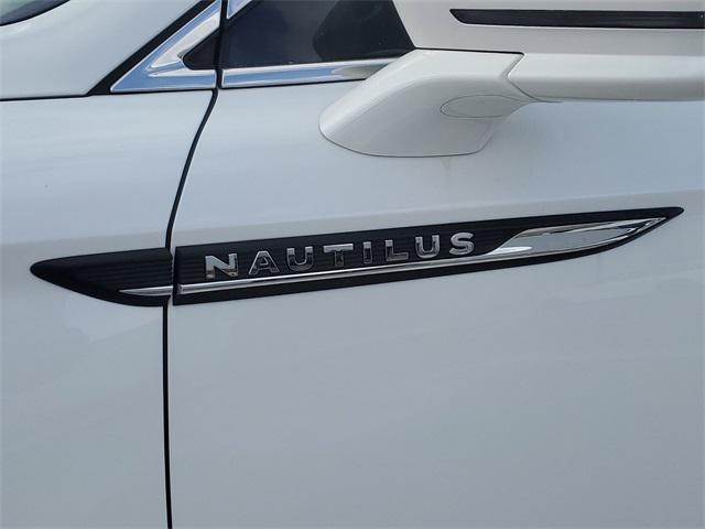 used 2021 Lincoln Nautilus car, priced at $31,848