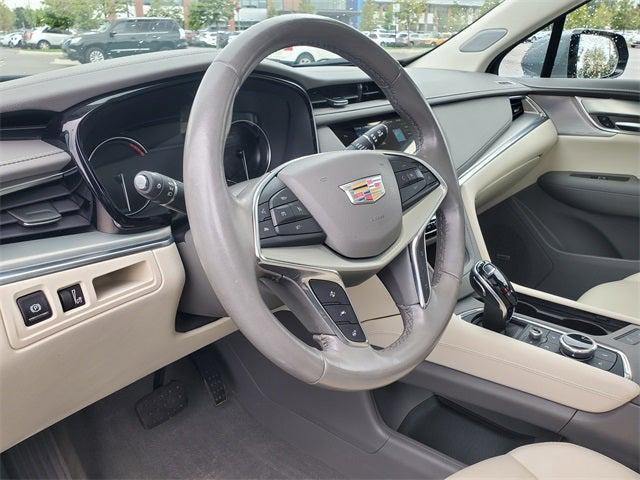 used 2023 Cadillac XT5 car, priced at $29,988