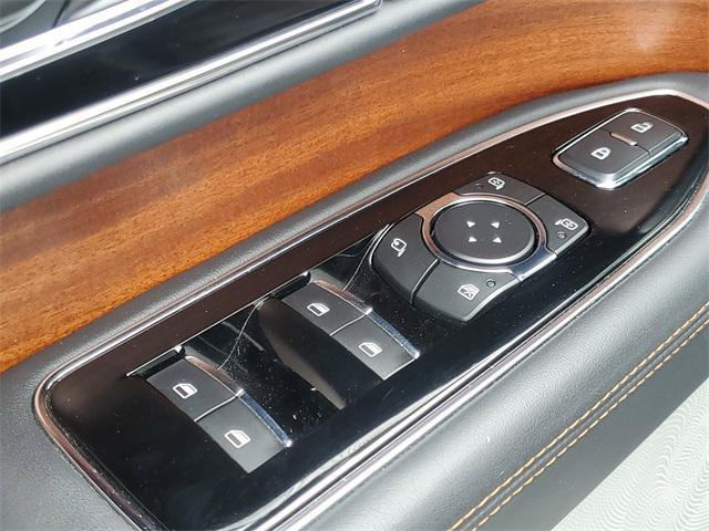 used 2022 Lincoln Navigator car, priced at $65,988
