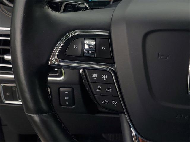 used 2022 Lincoln Navigator car, priced at $65,988