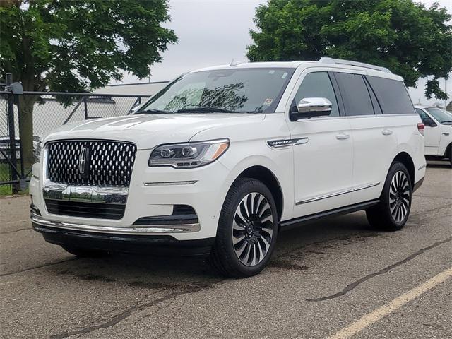 used 2022 Lincoln Navigator car, priced at $67,988