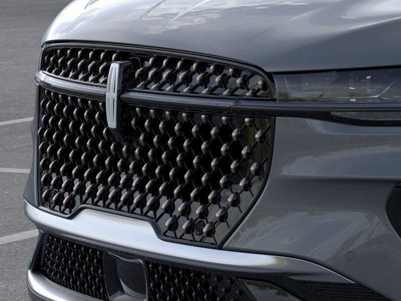 new 2025 Lincoln Nautilus car, priced at $77,395