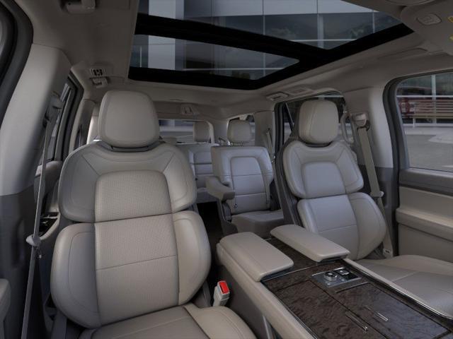 new 2024 Lincoln Navigator car, priced at $106,570