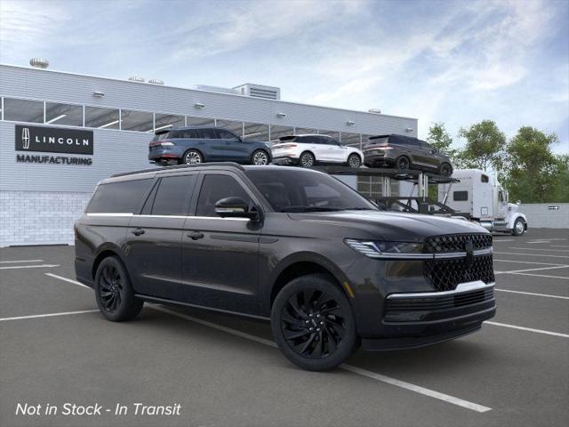 new 2025 Lincoln Navigator car, priced at $98,908
