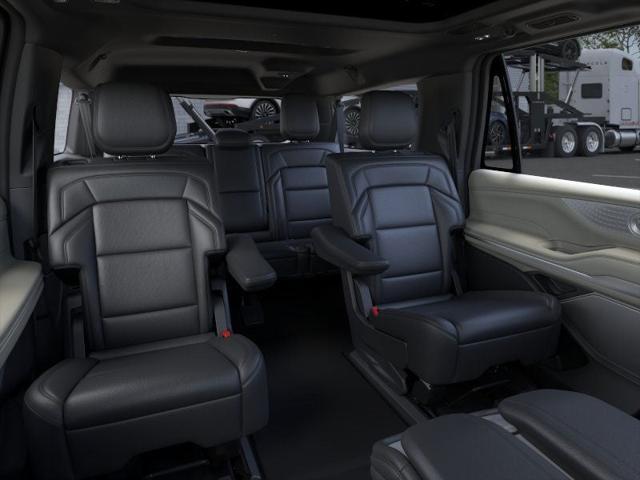 new 2025 Lincoln Navigator car, priced at $98,908