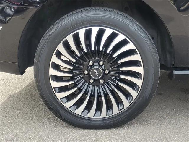 used 2021 Lincoln Navigator car, priced at $57,988