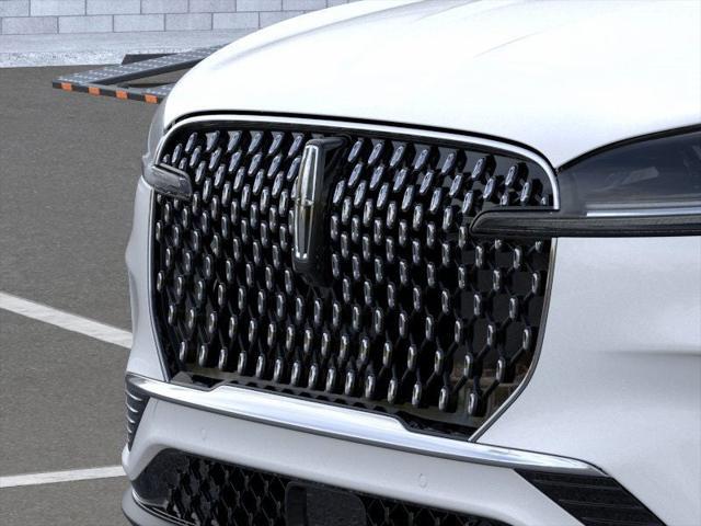new 2025 Lincoln Aviator car, priced at $61,226