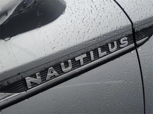 used 2022 Lincoln Nautilus car, priced at $30,988