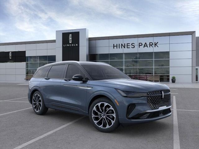 new 2025 Lincoln Nautilus car, priced at $63,850