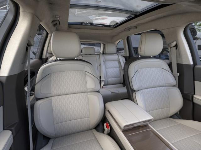 new 2025 Lincoln Nautilus car, priced at $69,811