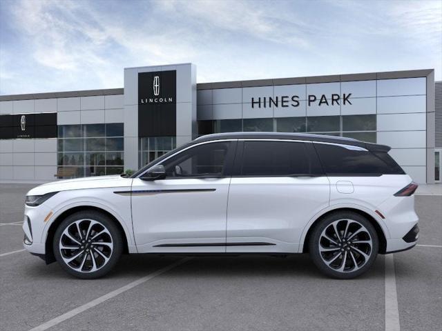 new 2025 Lincoln Nautilus car, priced at $79,790
