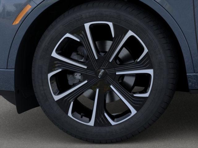 new 2025 Lincoln Nautilus car, priced at $66,670