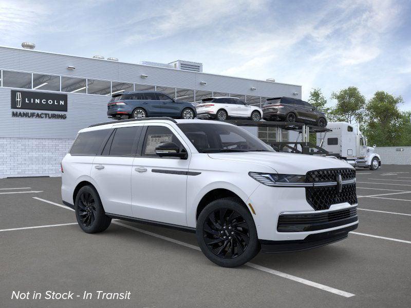new 2025 Lincoln Navigator car, priced at $111,065