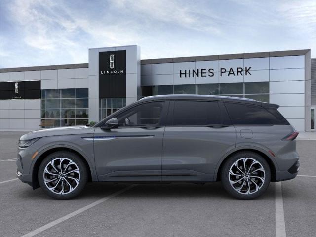 new 2025 Lincoln Nautilus car, priced at $65,850