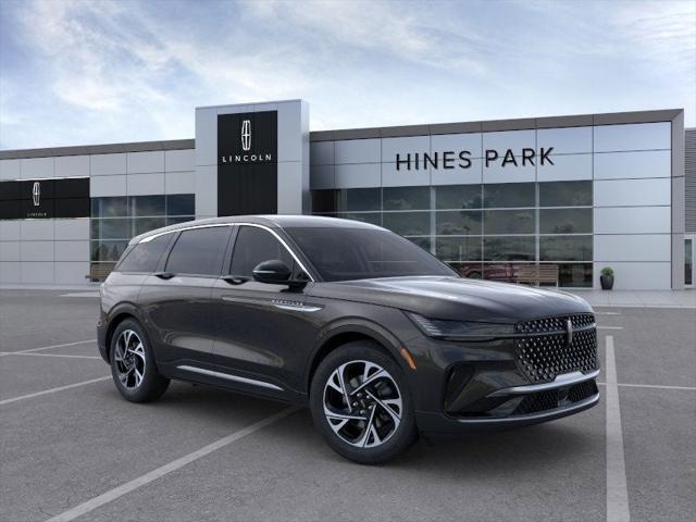 new 2025 Lincoln Nautilus car, priced at $50,796