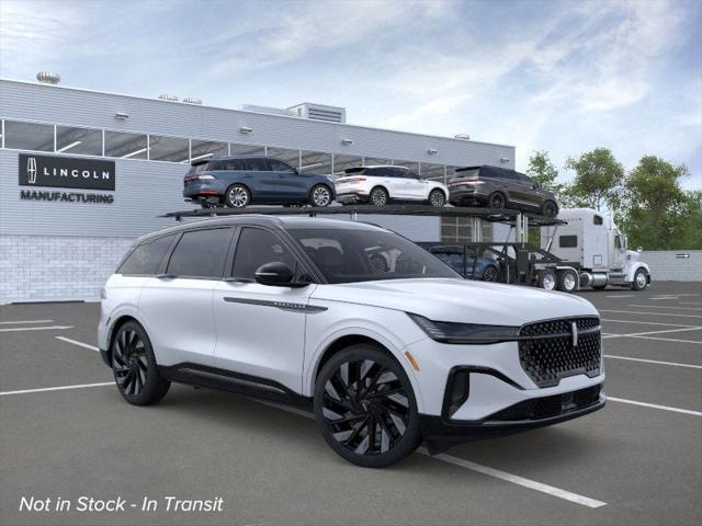 new 2025 Lincoln Nautilus car, priced at $69,420