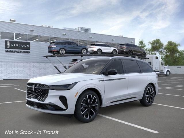new 2025 Lincoln Nautilus car, priced at $66,670