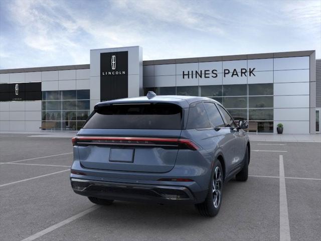 new 2025 Lincoln Nautilus car, priced at $58,476