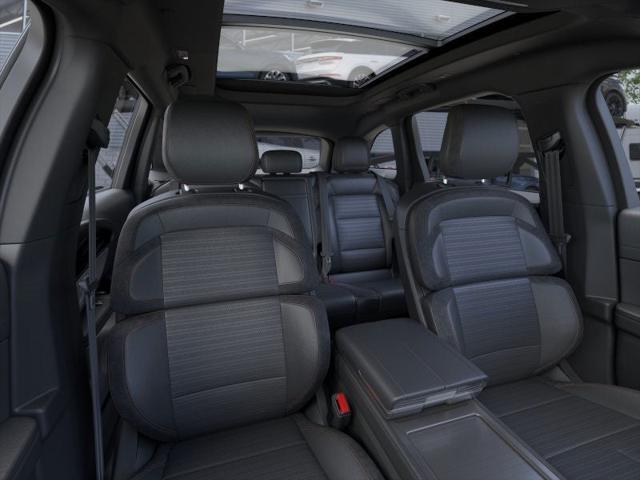 new 2025 Lincoln Nautilus car, priced at $65,613
