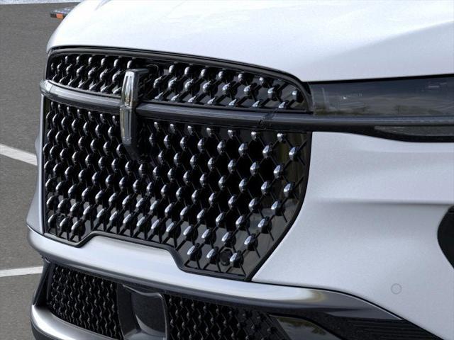 new 2025 Lincoln Nautilus car, priced at $54,605