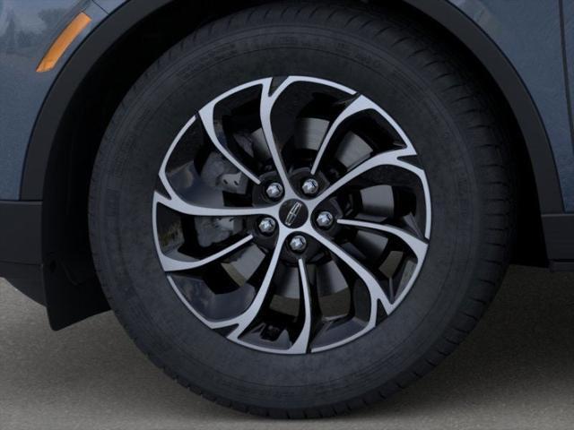 new 2025 Lincoln Nautilus car, priced at $54,669
