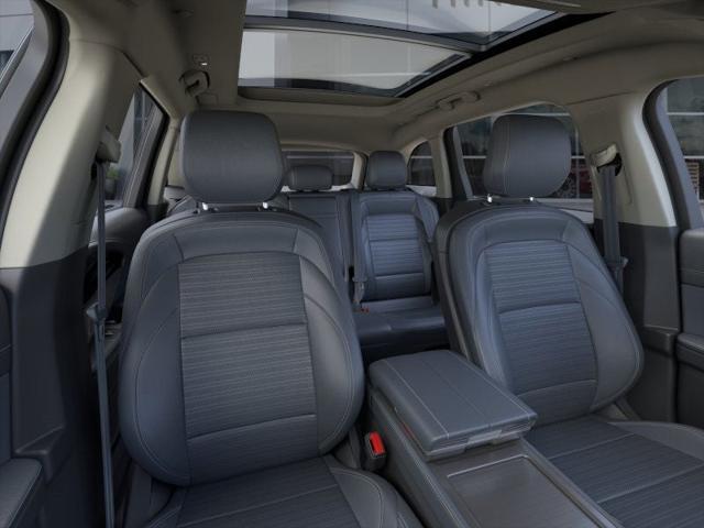 new 2025 Lincoln Nautilus car, priced at $63,100