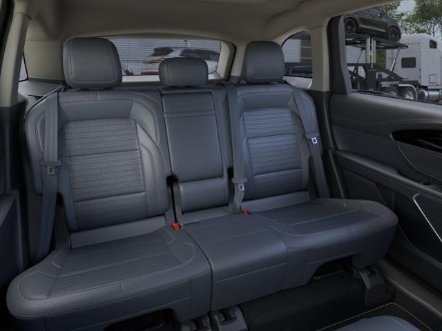 new 2025 Lincoln Nautilus car, priced at $57,571