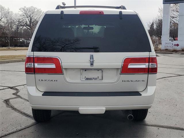 used 2008 Lincoln Navigator car, priced at $5,988