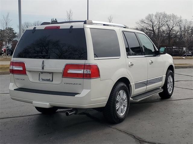 used 2008 Lincoln Navigator car, priced at $5,988