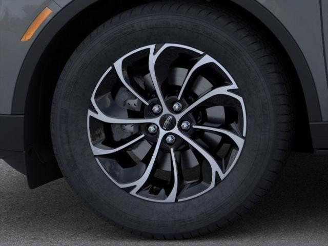new 2025 Lincoln Nautilus car, priced at $54,605