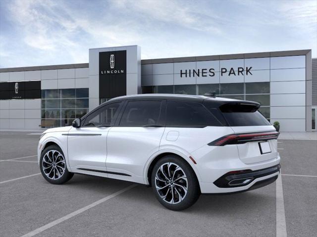 new 2025 Lincoln Nautilus car, priced at $68,420