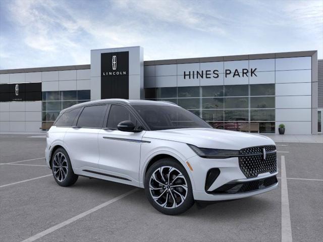 new 2025 Lincoln Nautilus car, priced at $68,420