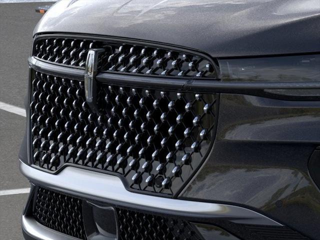 new 2025 Lincoln Nautilus car, priced at $50,796