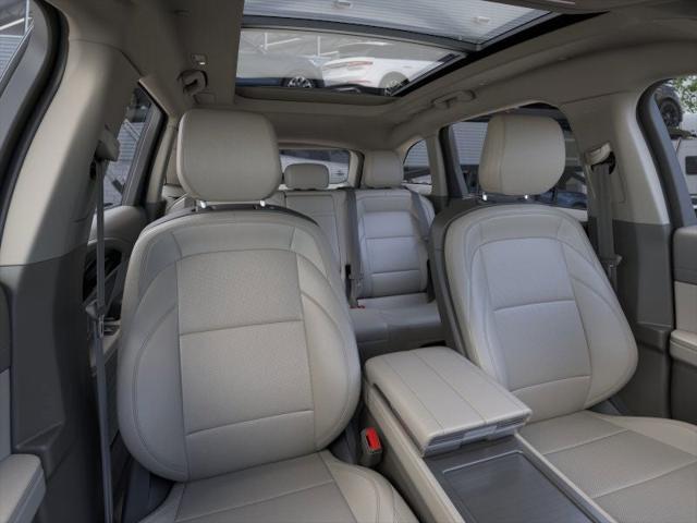 new 2025 Lincoln Nautilus car, priced at $56,285