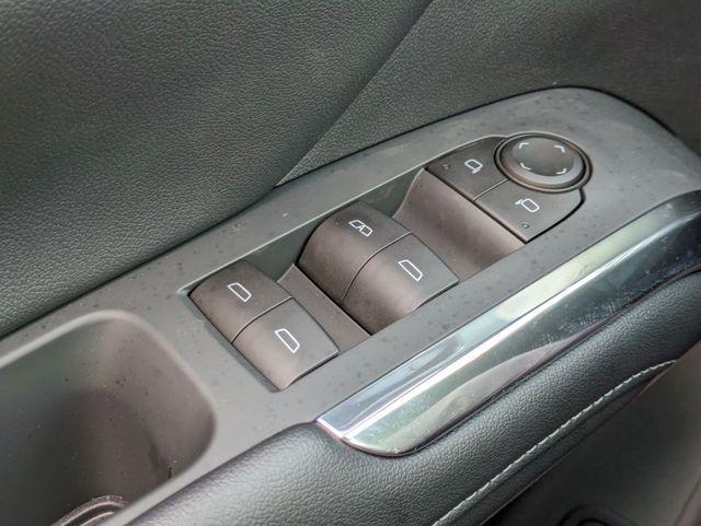 new 2025 Chevrolet Traverse car, priced at $41,809