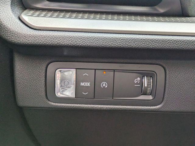 new 2025 Chevrolet Traverse car, priced at $41,809