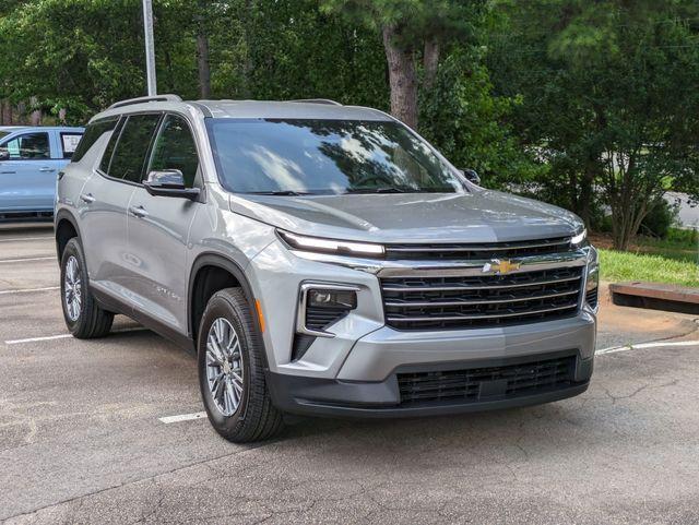 new 2025 Chevrolet Traverse car, priced at $41,809