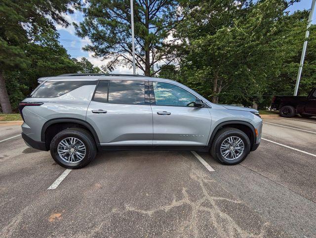 new 2025 Chevrolet Traverse car, priced at $41,809