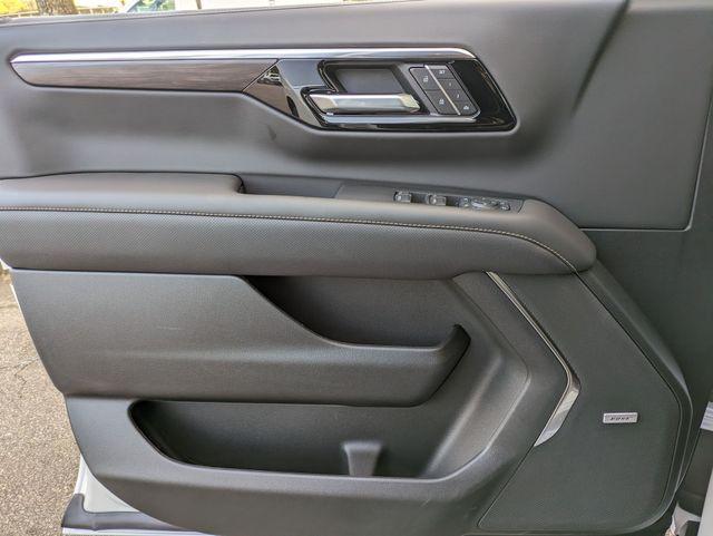 new 2025 Chevrolet Suburban car, priced at $77,986