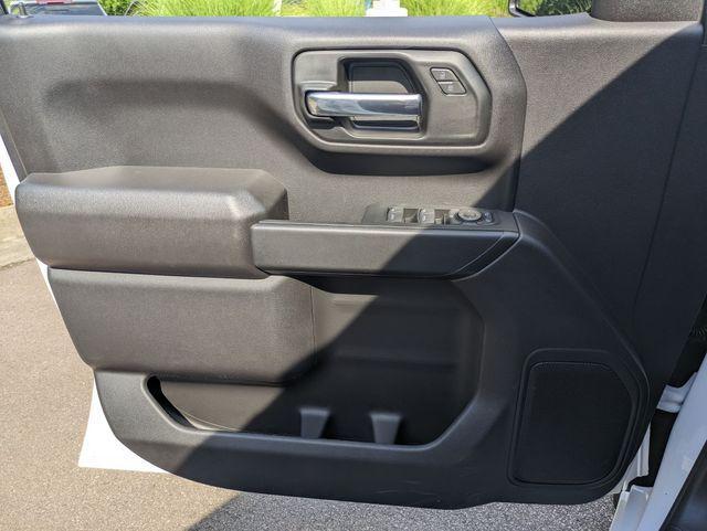 new 2025 Chevrolet Silverado 1500 car, priced at $42,103