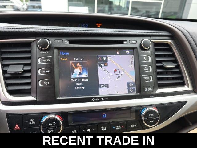used 2015 Toyota Highlander car, priced at $20,214