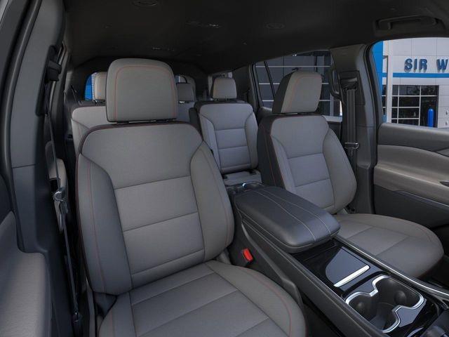 new 2026 Chevrolet Traverse car, priced at $43,920