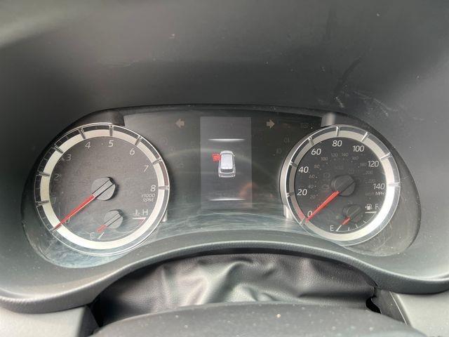 used 2021 Toyota Highlander car, priced at $16,499