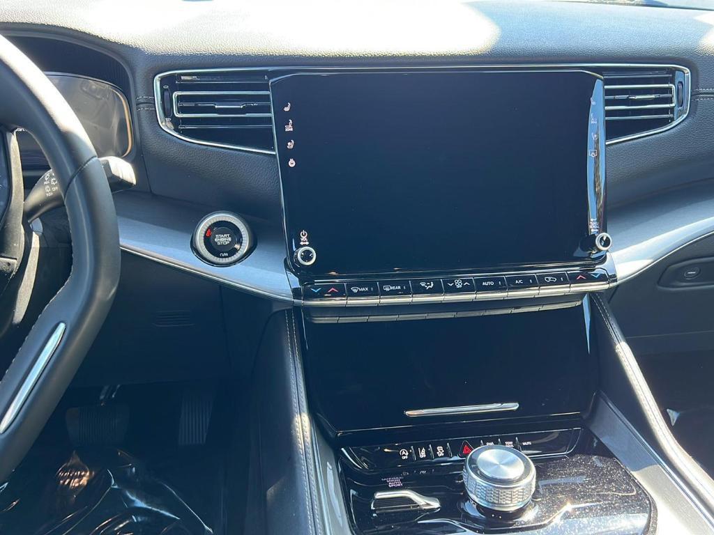 used 2022 Jeep Wagoneer car, priced at $33,900